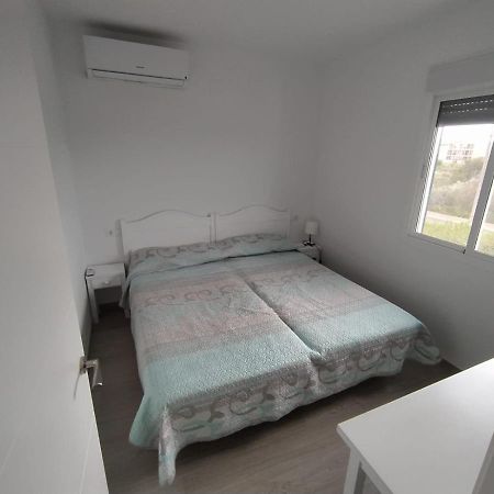 Apartamento Primera Linea De Dos Dormitorios Исла-Канела Экстерьер фото